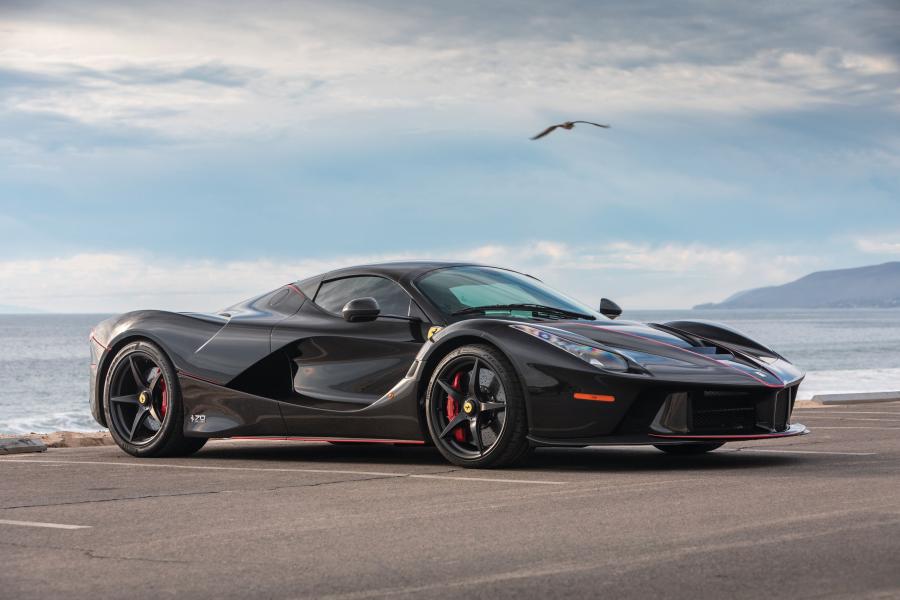  Ferrari LaFerrari Aperta 2016 года  (NA) (фото 24 из 25)